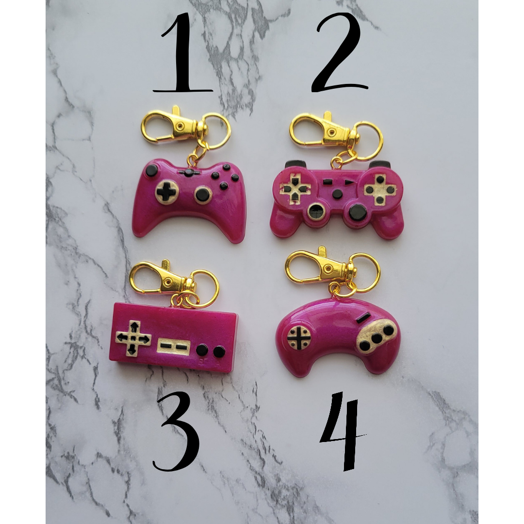 Gamer Keychain, Tender Purple