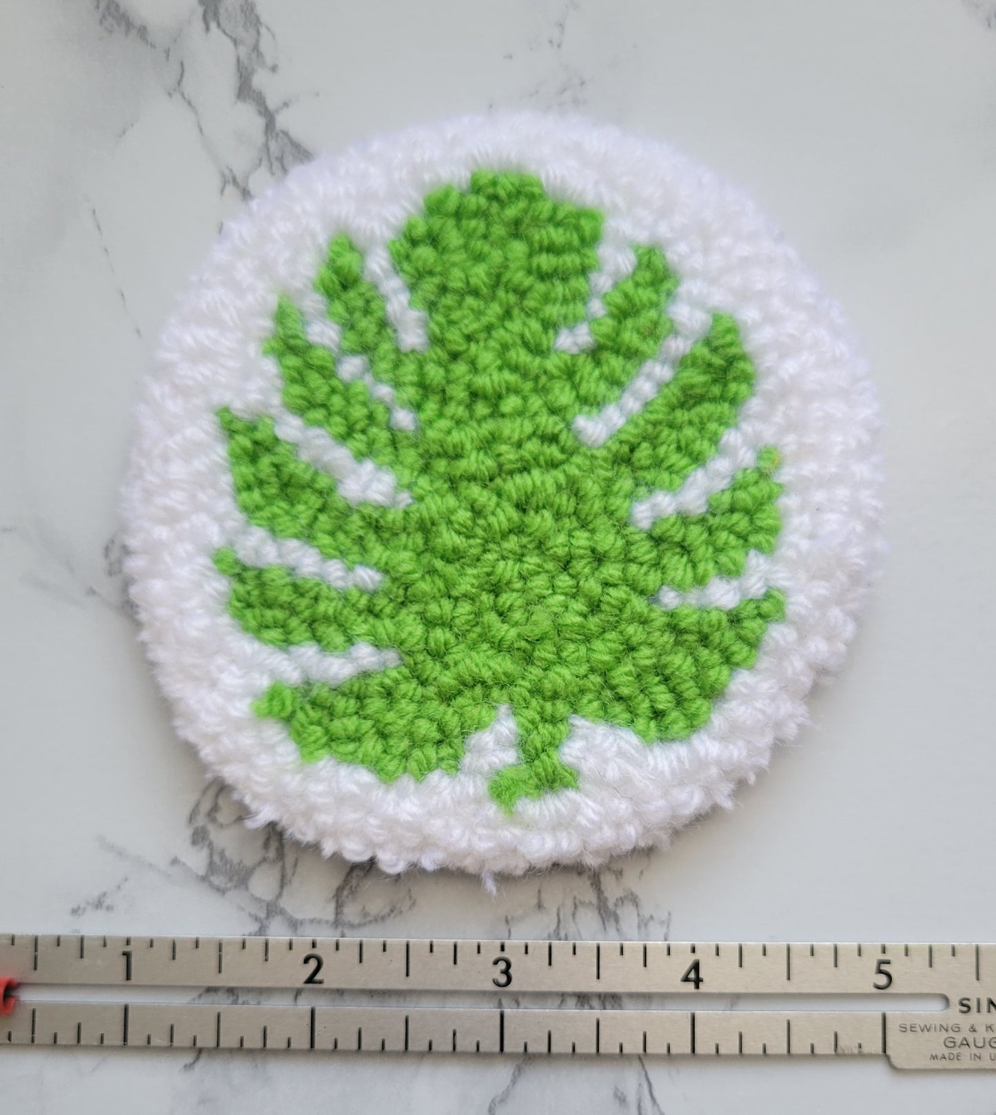 Mug Rug, Big Green Leaf