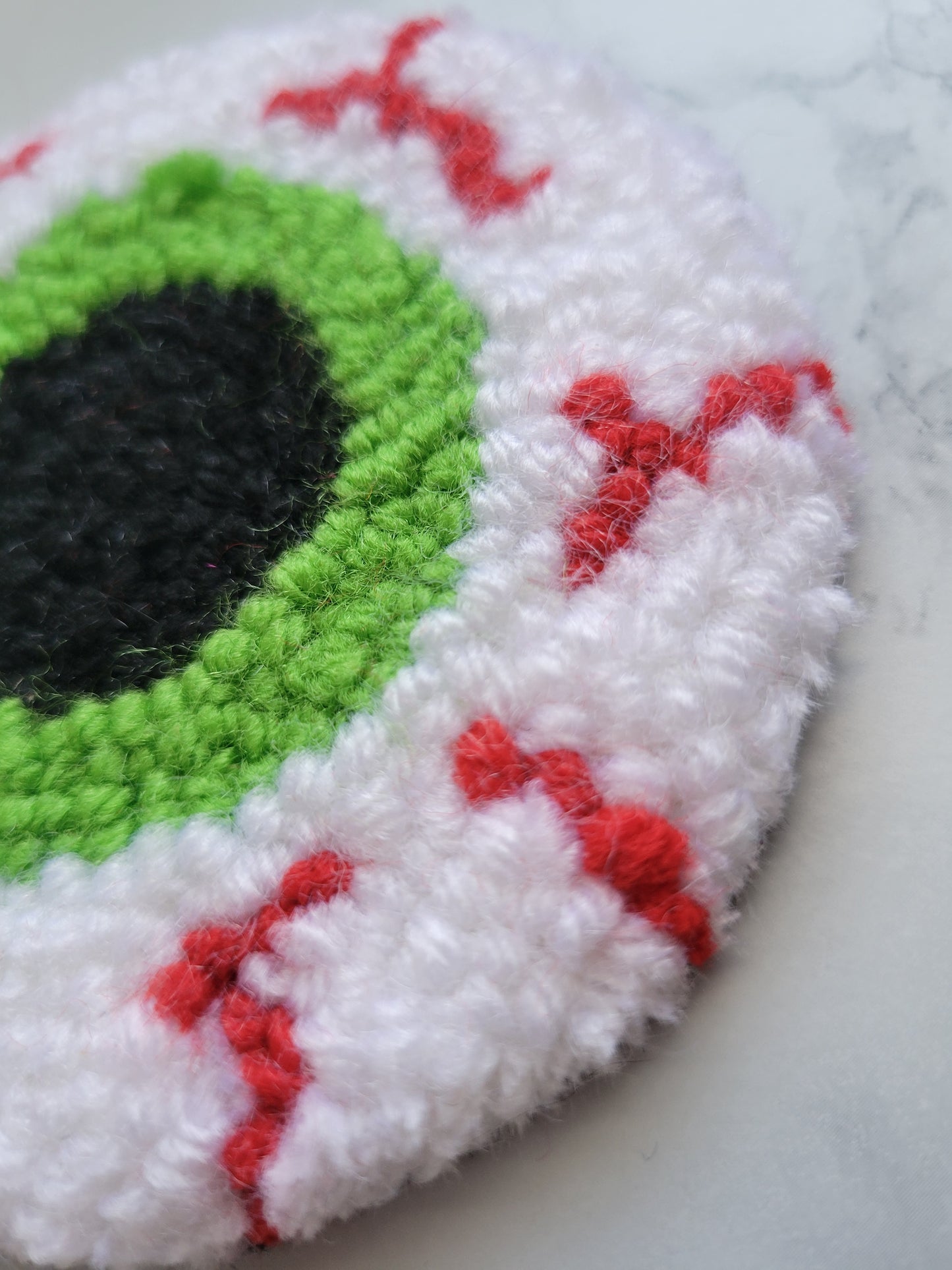 Mug Rug, Eyeball