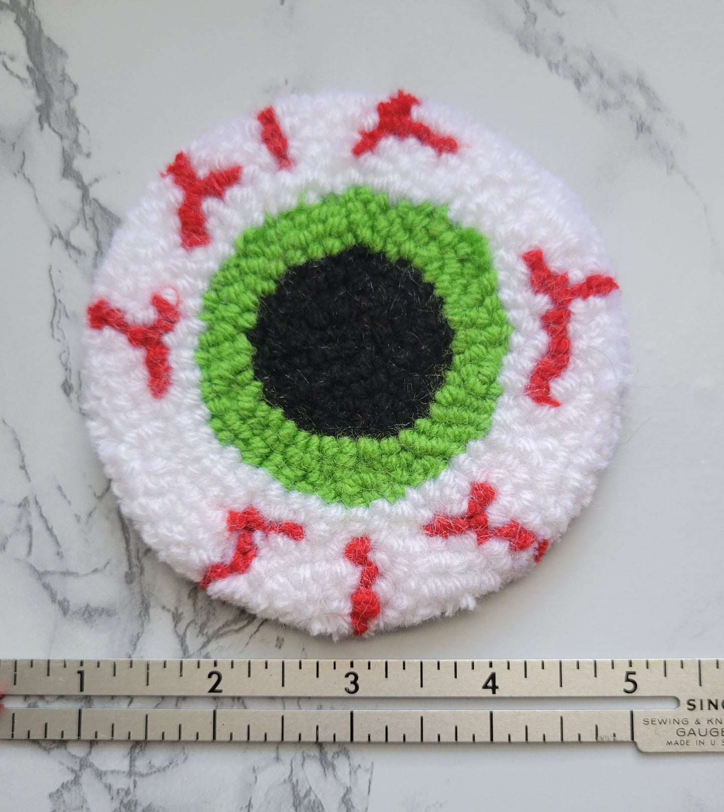 Mug Rug, Eyeball