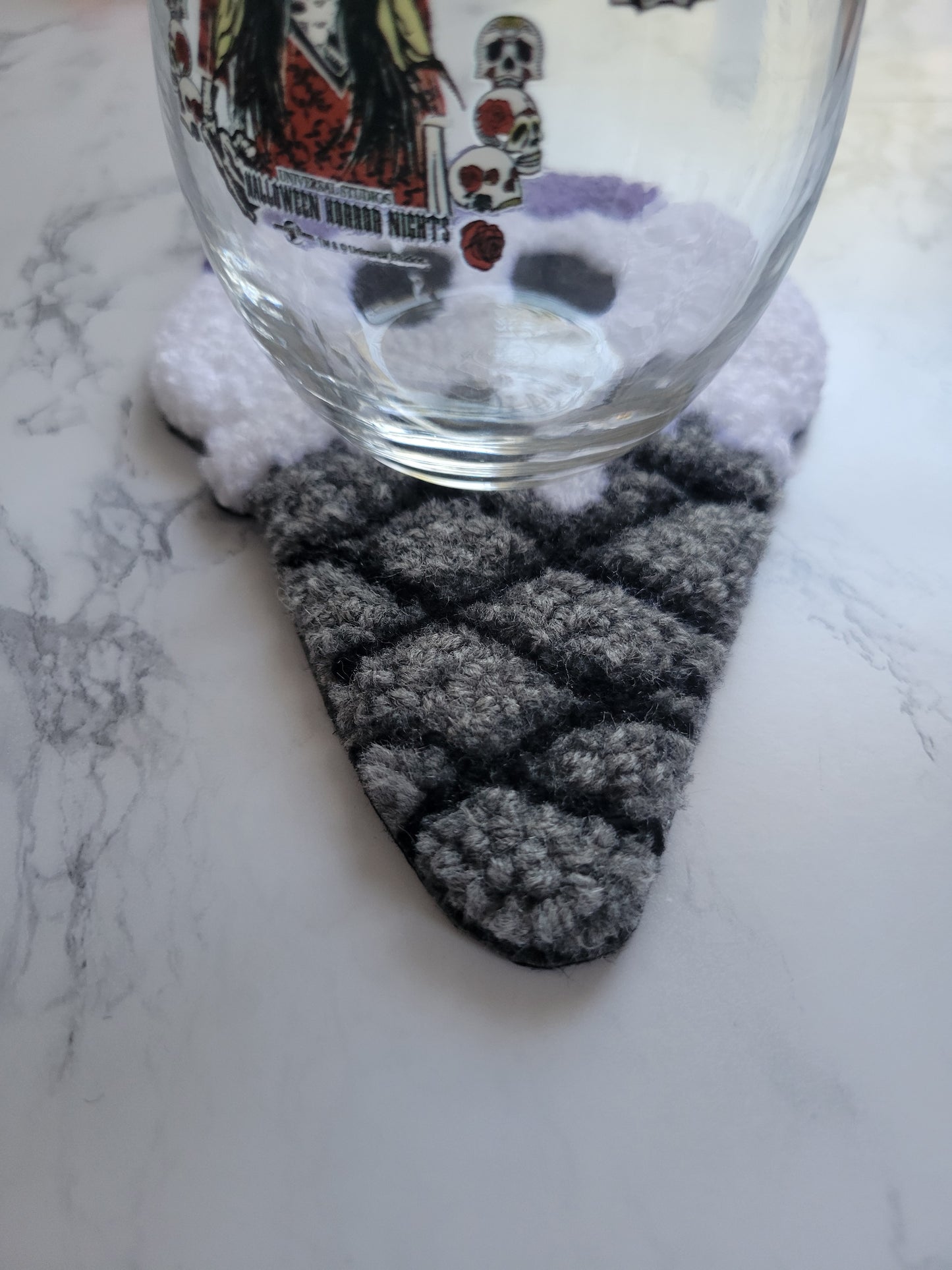 Mug Rug, Ghost Cone