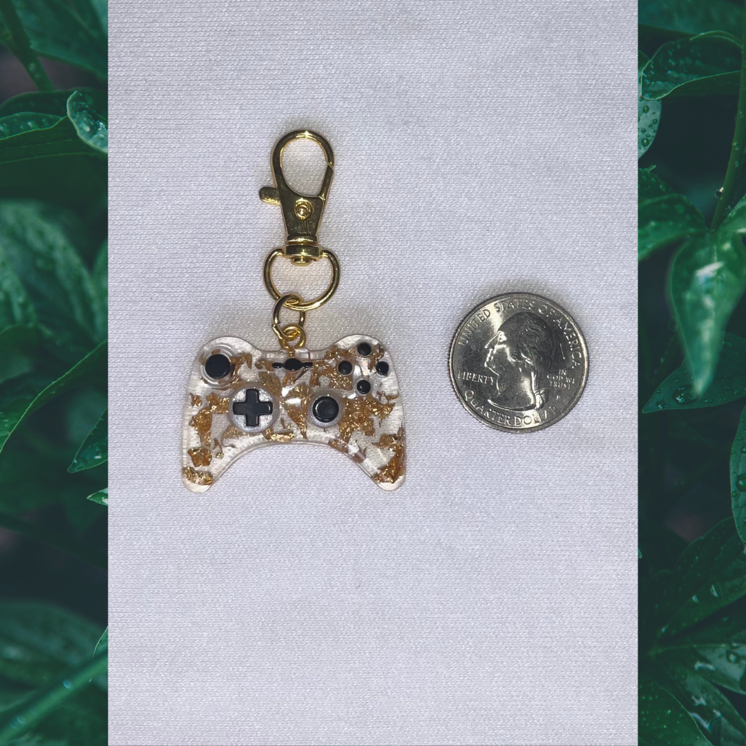 Gamer Keychain, Clear w/Gold Flakes